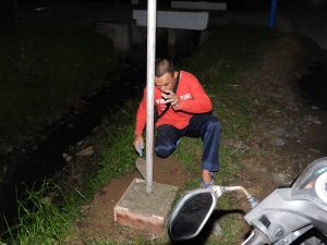 Read more about the article FLLAJ Melakukan Pemasangan Rambu Lalu-Lintas di Jalan Pendidikan