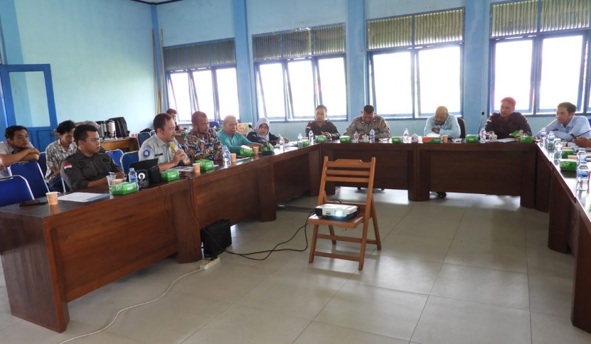 Rapat FLLAJ Kabupaten Sambas bahas Identifikasi Titik Rawan Kecelakaan (DRK) di Jalan Sejangkung