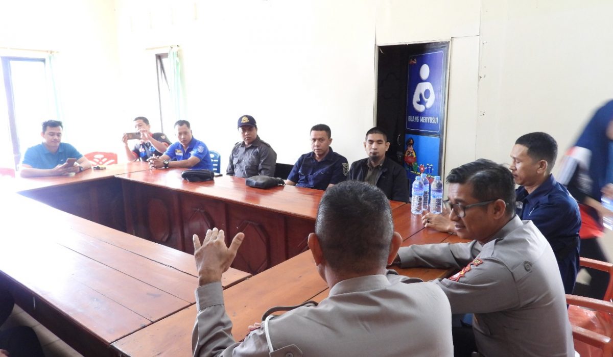 Gelar Rakor Bersama Forkopincam Teluk Keramat, FLLAJ Harapkan Solusi Terhadap Bongkar Muat Dijembatan Dan Persimpangan Dijalan PHJD